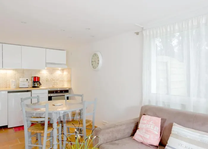 Appartement Les Grillons - Appartement 4 pers plus bébé - 2 pièces proche Mer *