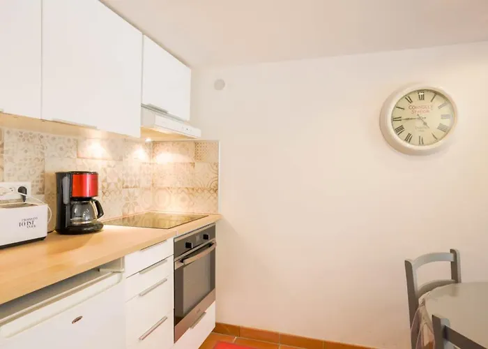 Les Grillons - Appartement 4 pers plus bébé - 2 pièces proche Mer *